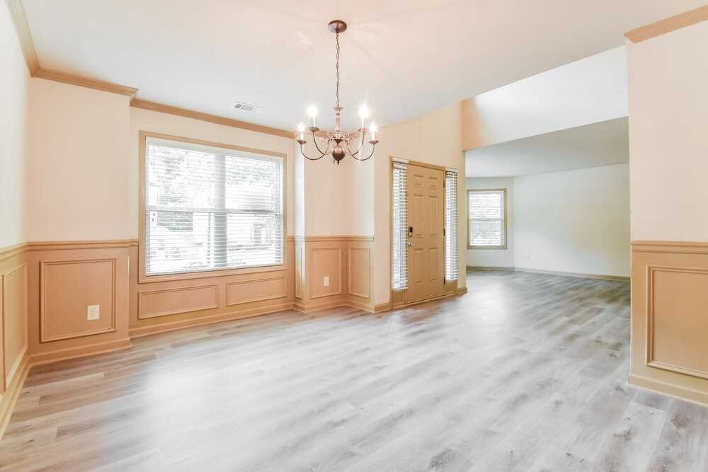 2080 Raegan Way - Photo 7 of 17