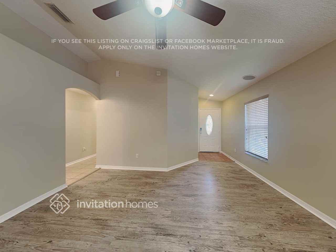 8111 Canterbury Lake Blvd - Photo 3 of 17