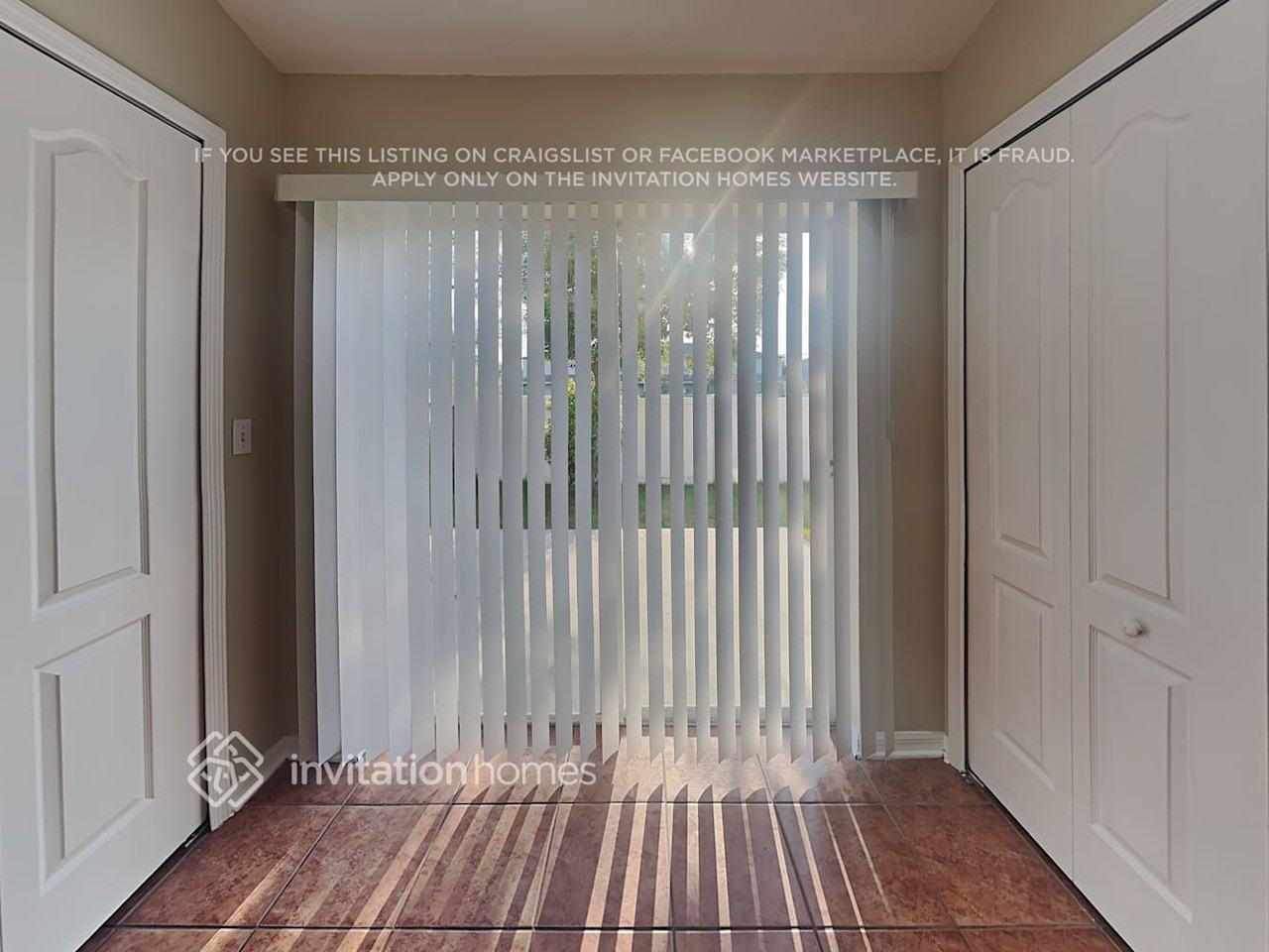 8111 Canterbury Lake Blvd - Photo 5 of 17
