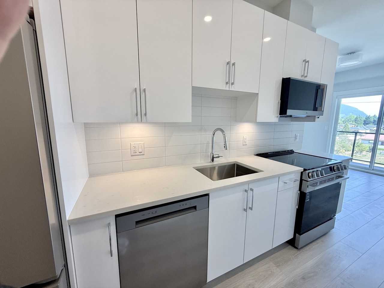 8423 Cedar Street #601 - Photo 2 of 12