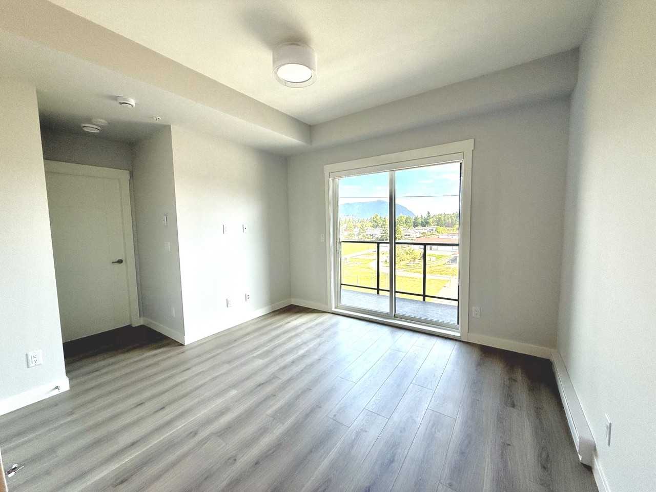 8423 Cedar Street #601 - Photo 5 of 12