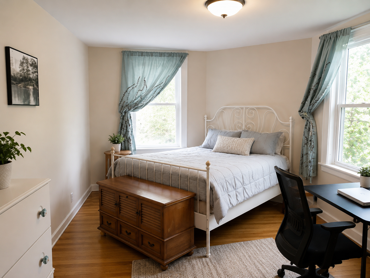 126 Palfrey Street #1 - Photo 7 of 11