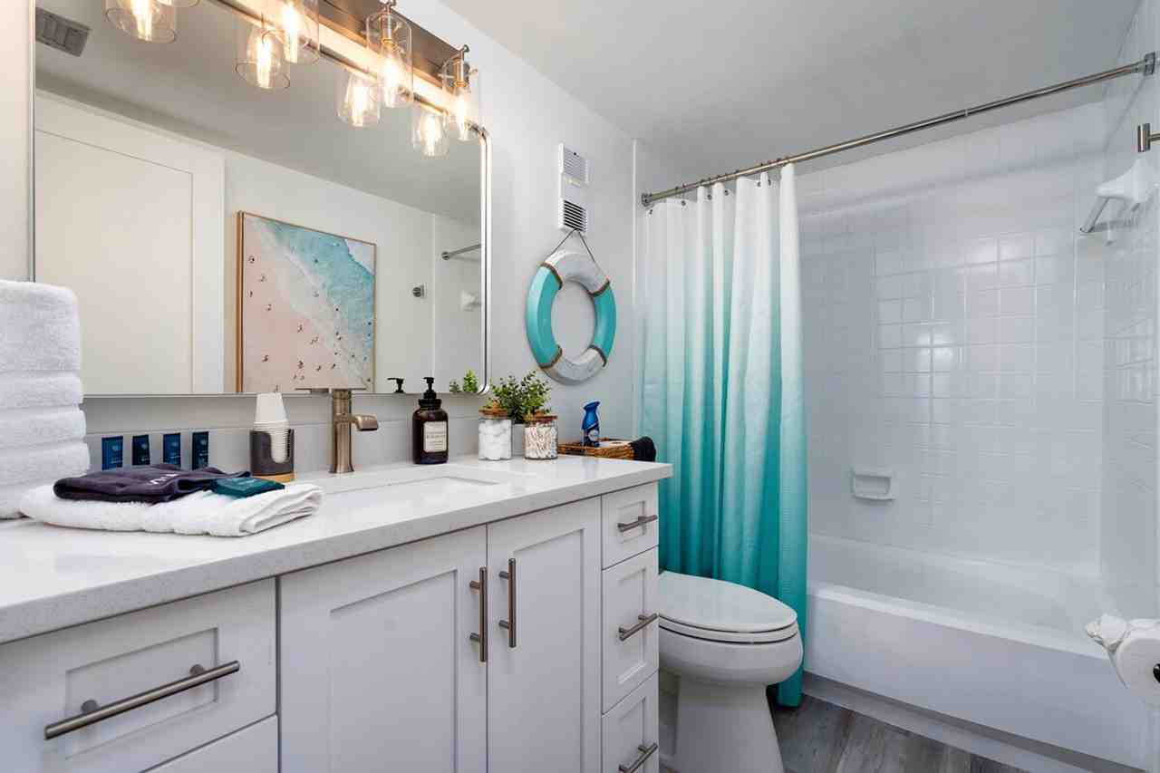 380 Seaview Ct #1060573P - Photo 5 of 50