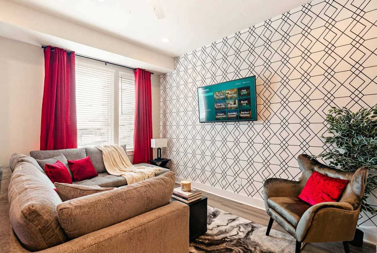 2135 24th Ave N #1387453P - Photo 4 of 50