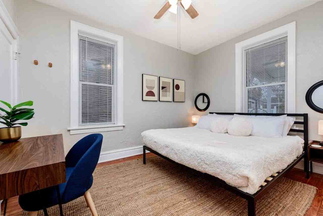3960 Tholozan Ave #1472873P - Photo 5 of 29