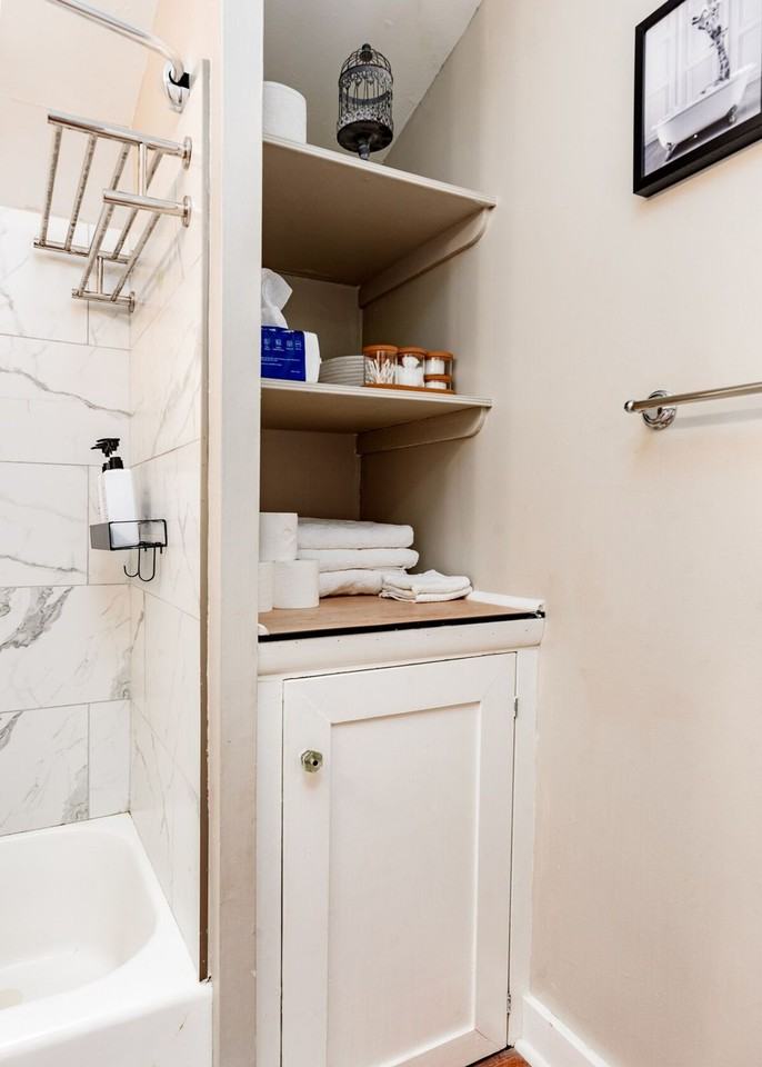 1509 W Clark St #1472869P - Photo 4 of 41