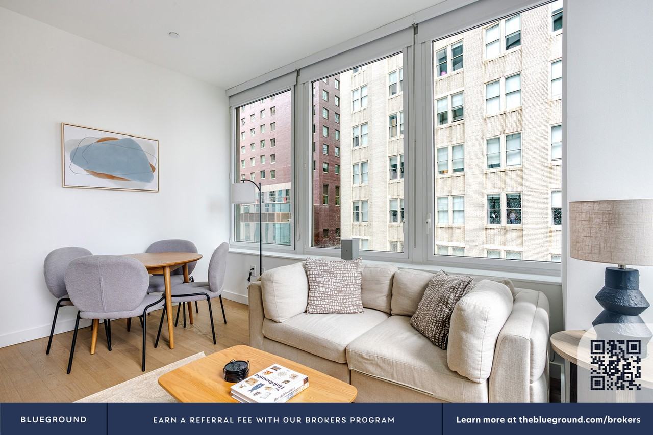 180 Water Street - Photo 5 of 49