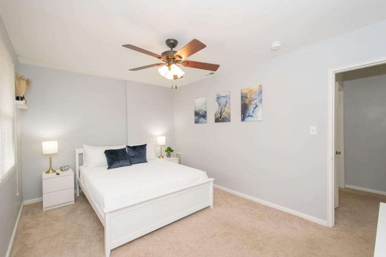 615 Biltmore Ave #1597140P - Photo 5 of 15