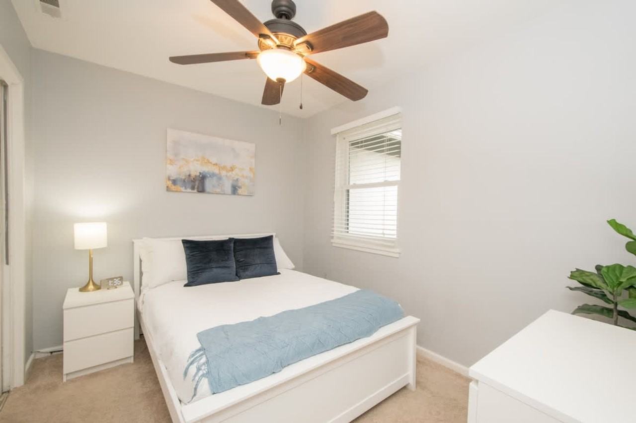 615 Biltmore Ave #1597140P - Photo 7 of 15