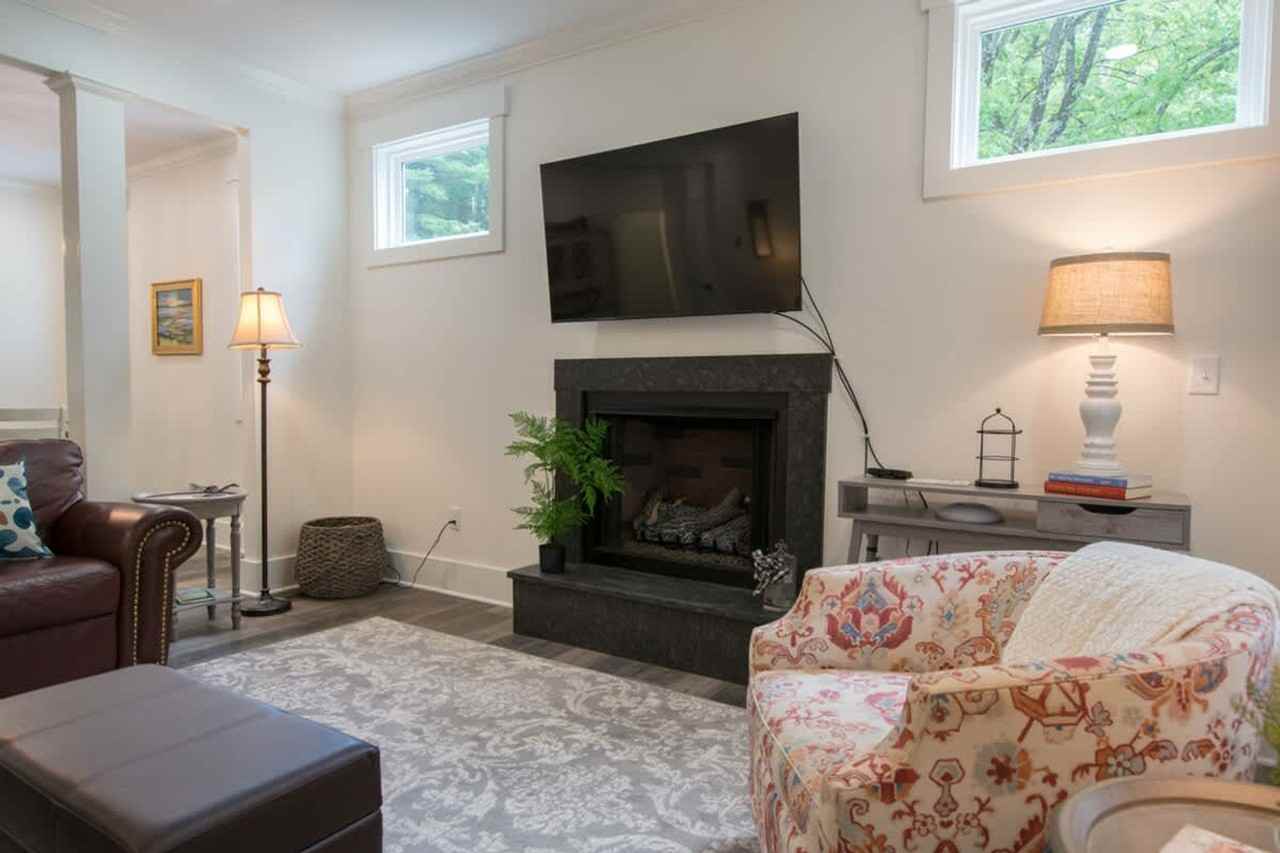 2626 Greenville Hwy #1597139P - Photo 4 of 38