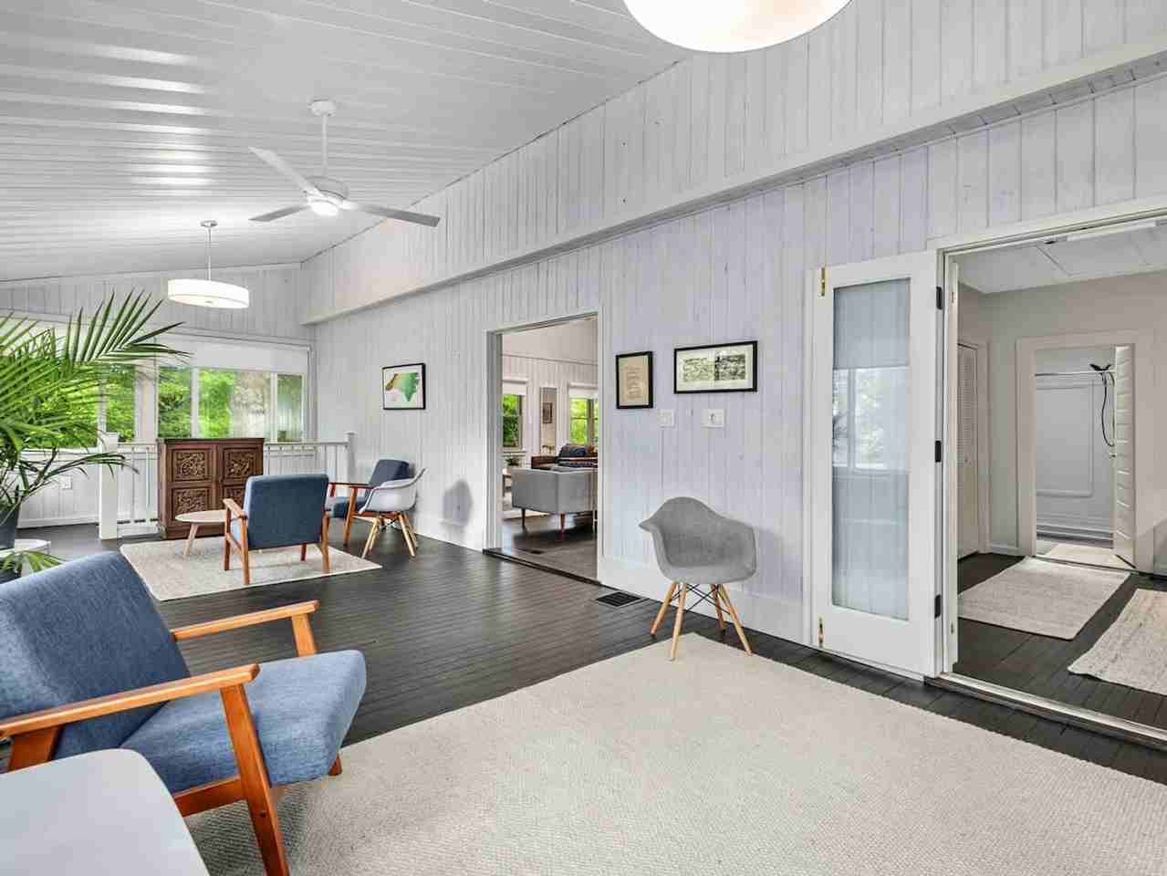 49 Smith St #1597167P - Photo 4 of 35