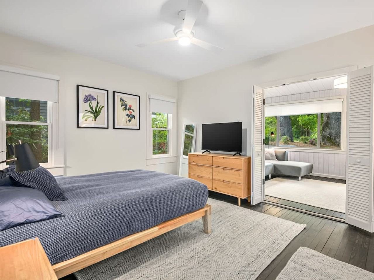 49 Smith St #1597167P - Photo 7 of 35