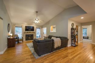 10 Silver Springs Dr - Photo 1 of 1