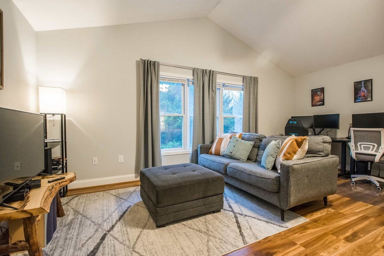 10 Silver Springs Dr #1597191P - Photo 7 of 50