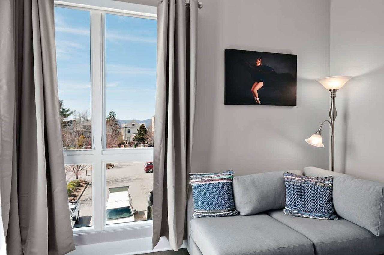 36 Grove St #1597165P - Photo 4 of 23