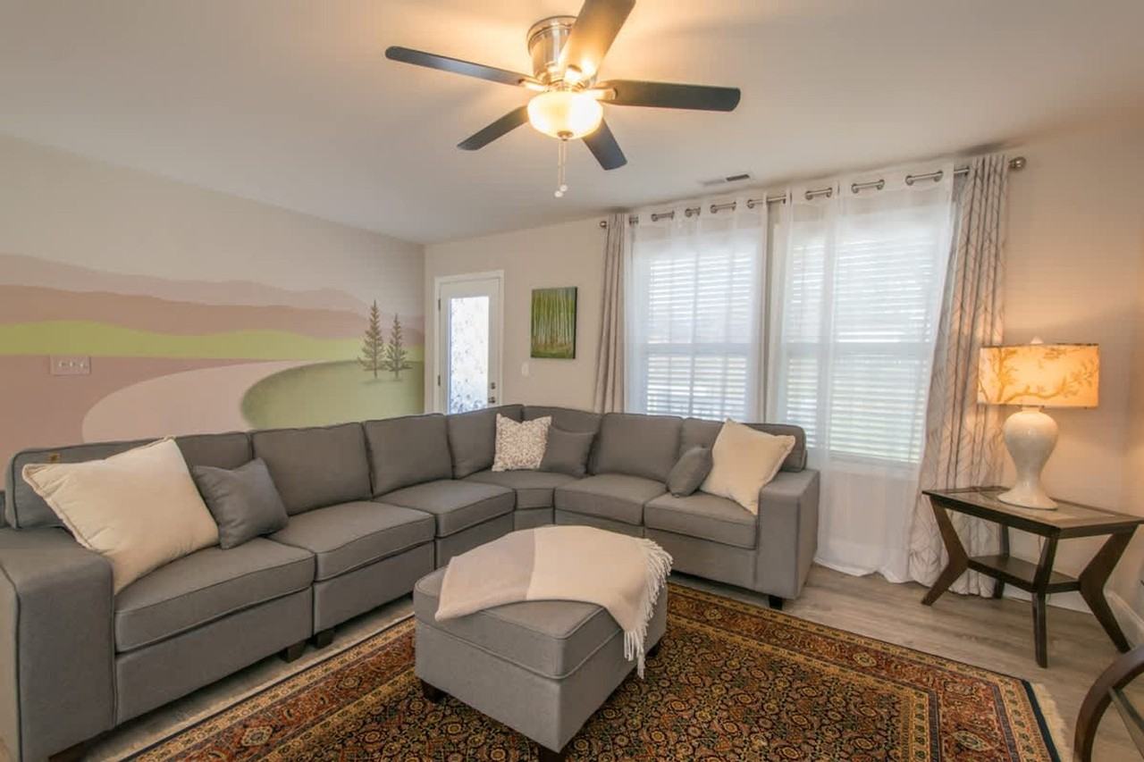 19 Zanes Cove Rd #1597149P - Photo 4 of 30