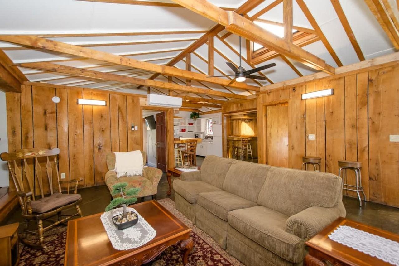 412 Oklahoma Ave #1597181P - Photo 4 of 18