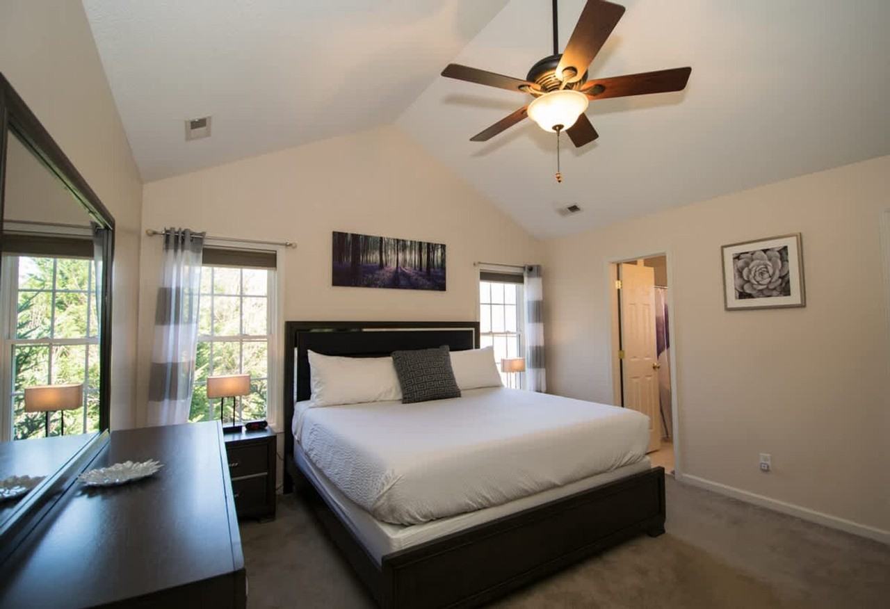 44 Charles Marlowe Dr #1597163P - Photo 5 of 29