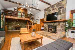 featured image of 320 W Huckleberry Rd