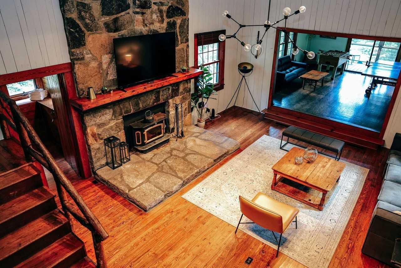 320 W Huckleberry Rd #1597166P - Photo 4 of 50
