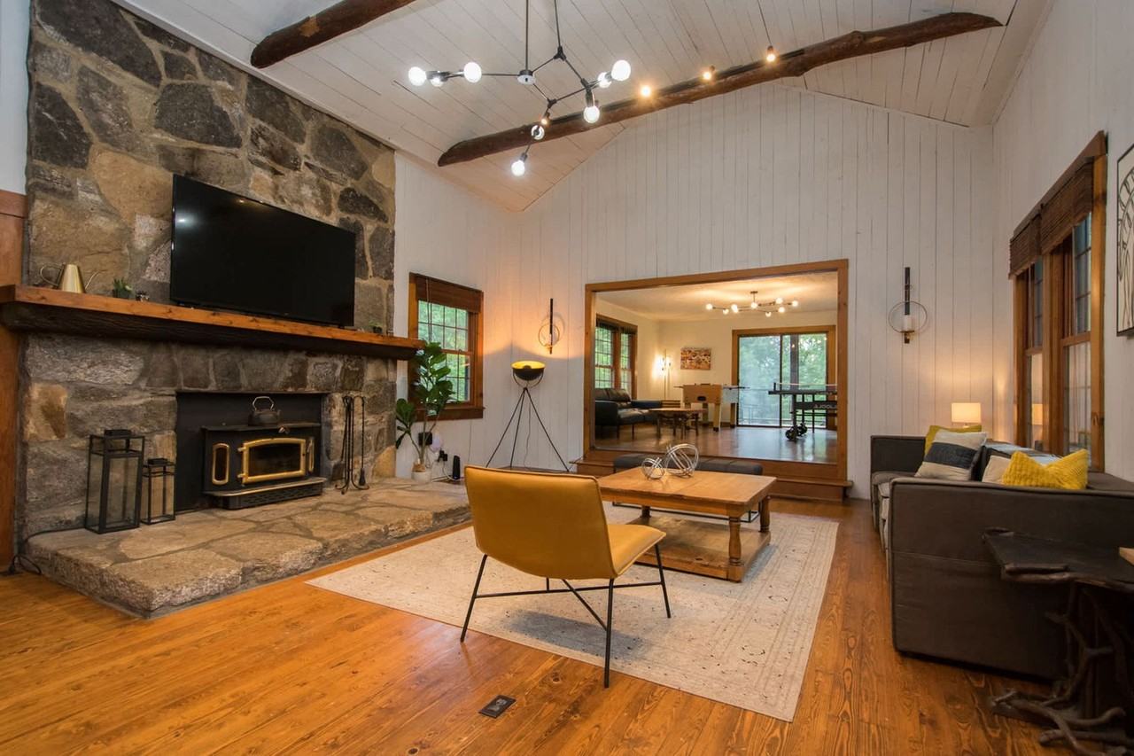 320 W Huckleberry Rd #1597166P - Photo 5 of 50