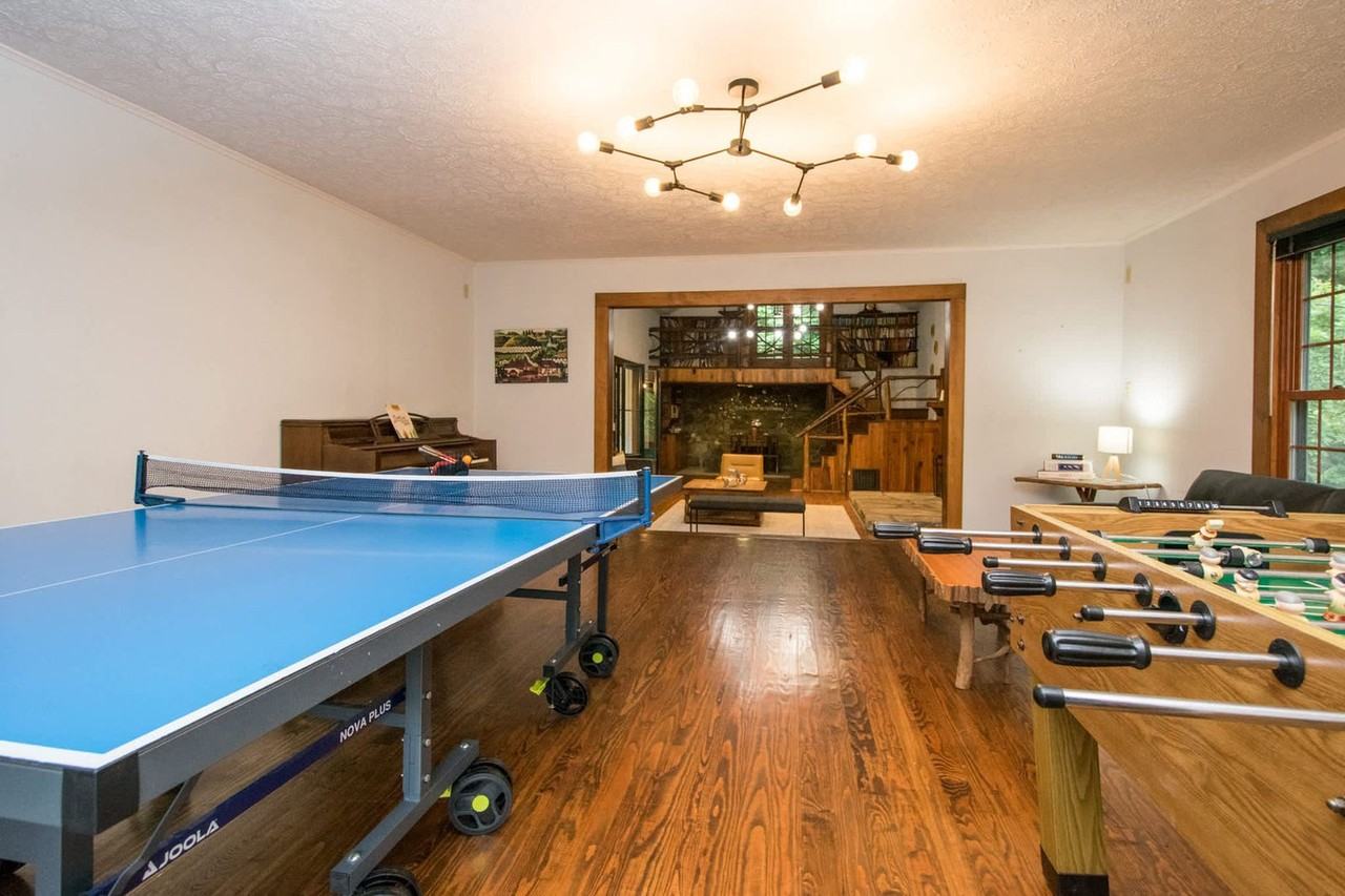 320 W Huckleberry Rd #1597166P - Photo 6 of 50