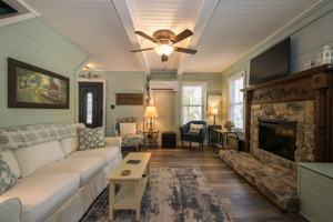 featured image of 1176 Crab Creek Rd