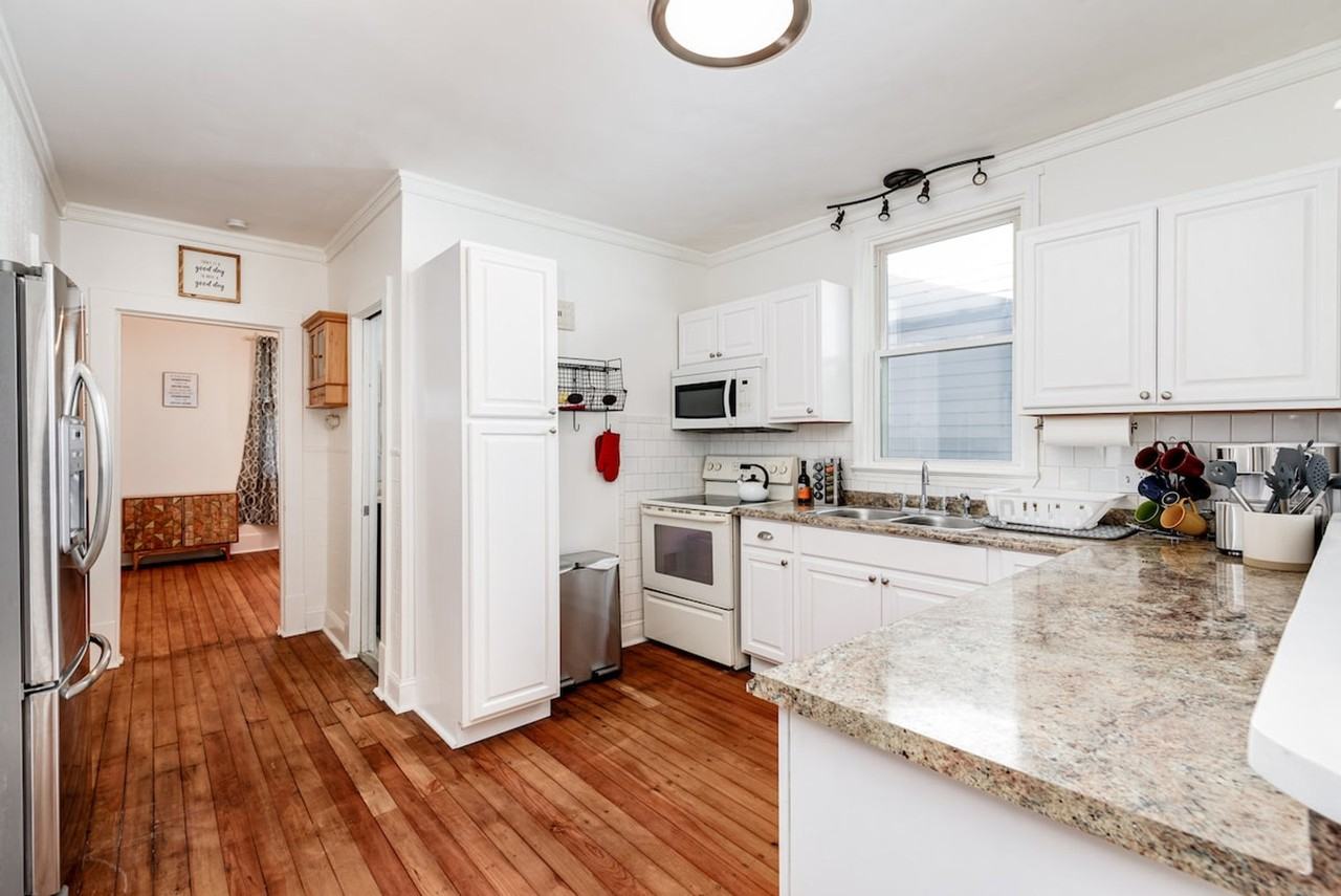 1304 Dammert Ave #1566285P - Photo 6 of 29
