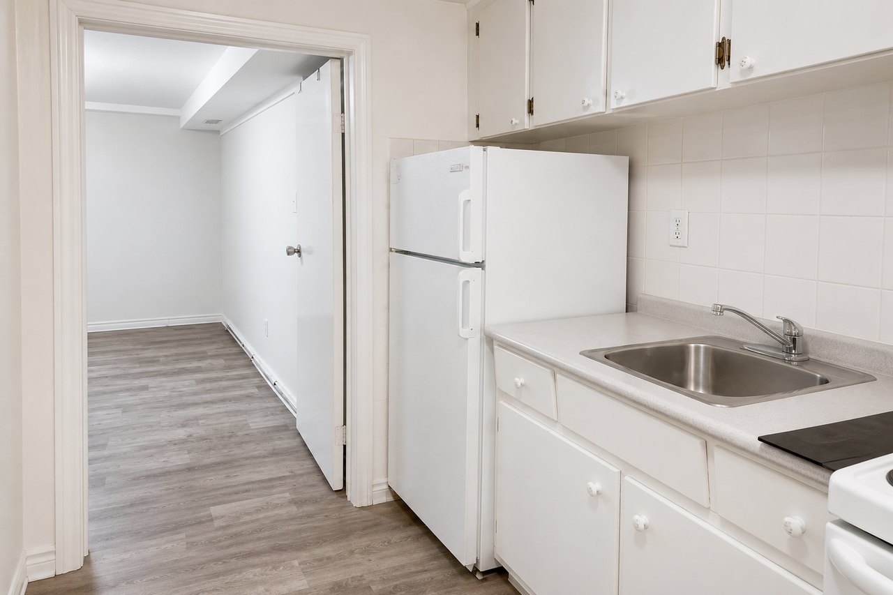 217 Platt's Lane - Photo 3 of 8