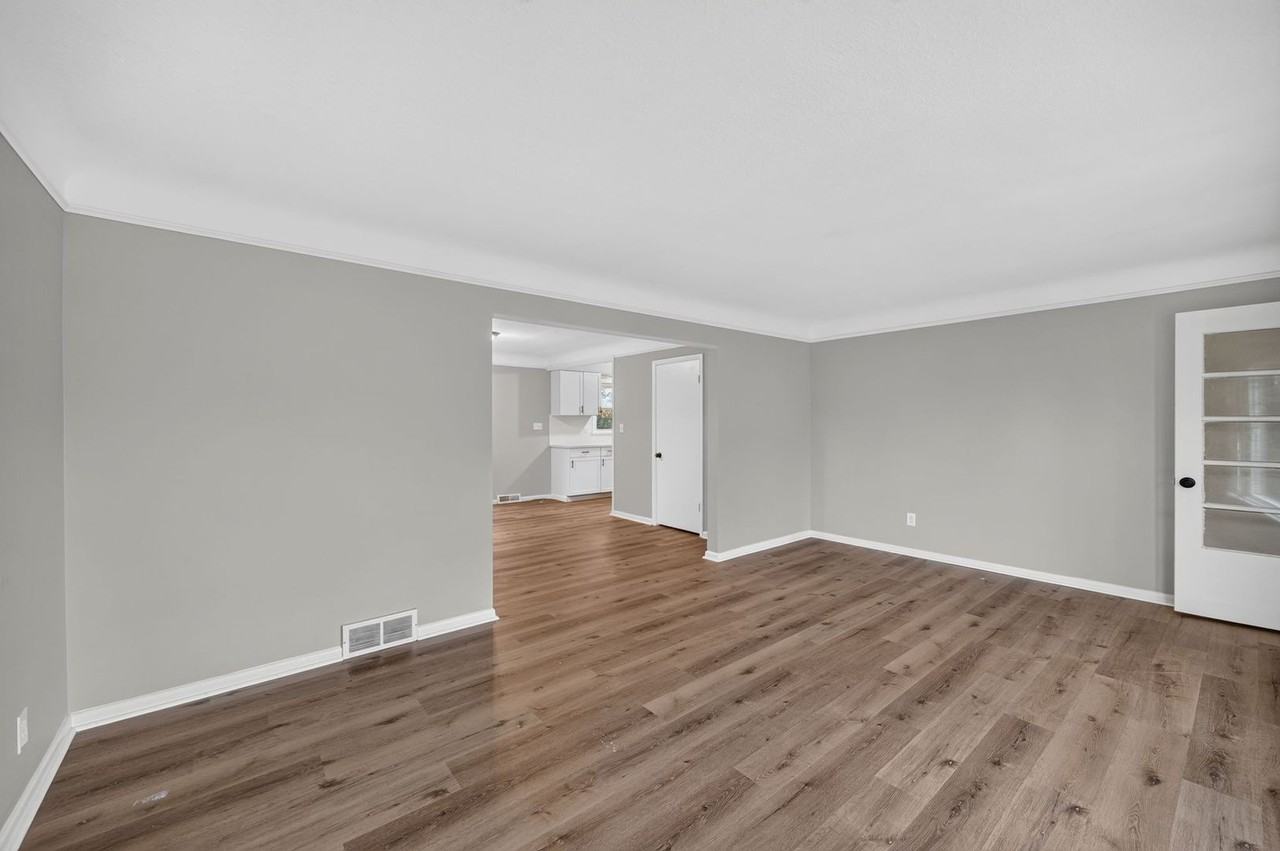 1597 E 230th St - Photo 4 of 25
