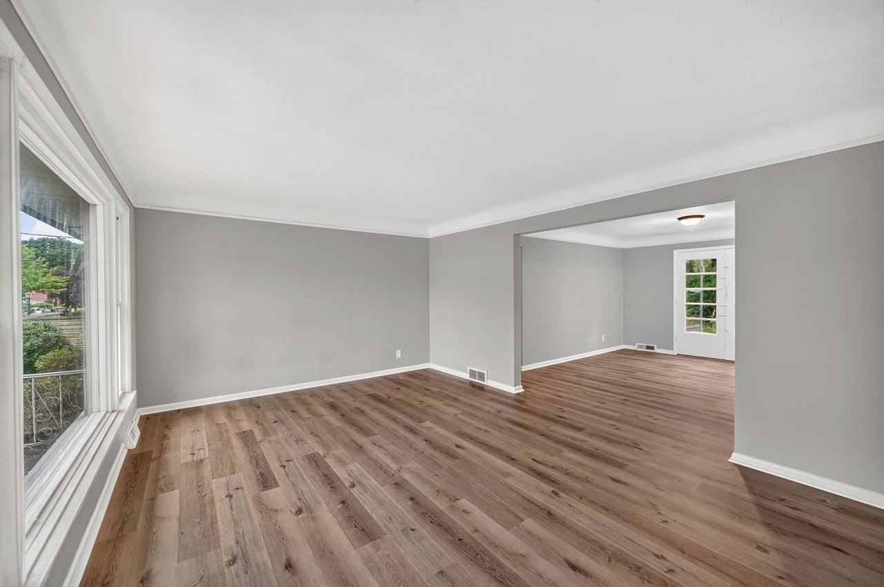 1597 E 230th St - Photo 5 of 25