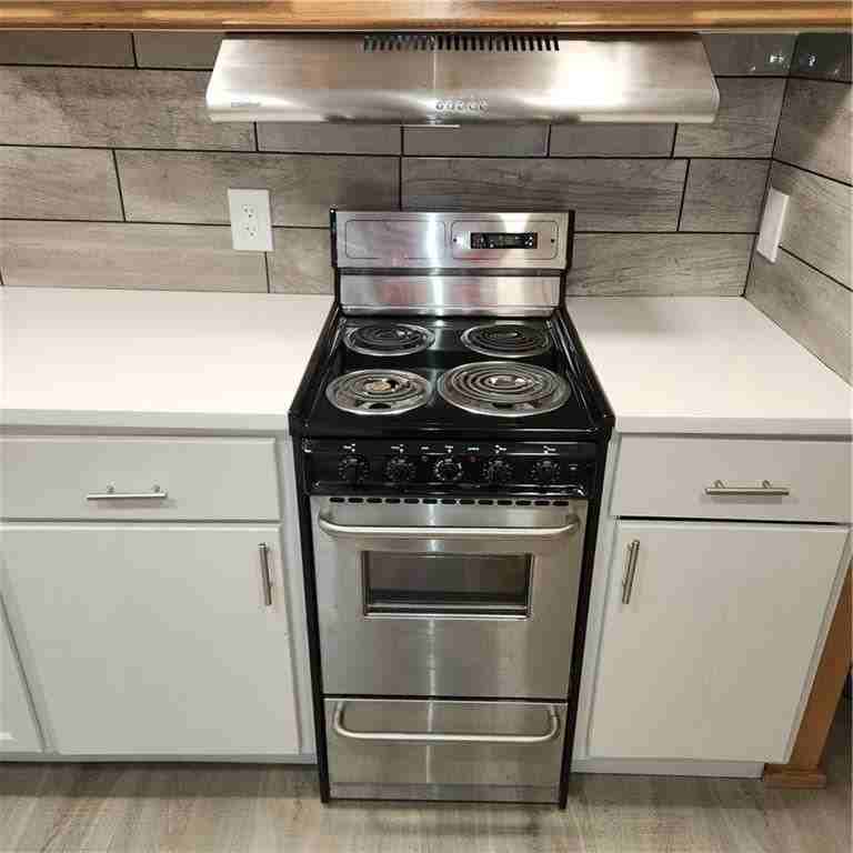 215 Harwell Rd Nw - Photo 2 of 11