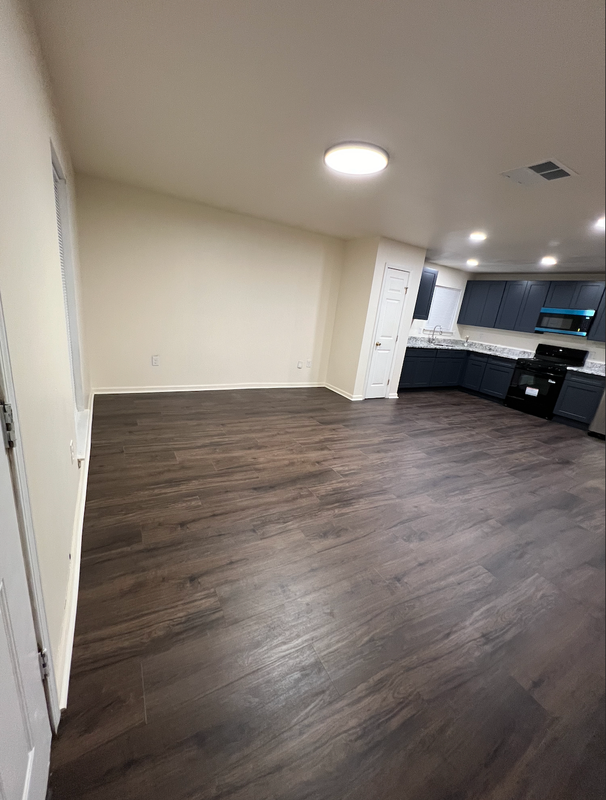 3925 Roneagle Way - Photo 3 of 16