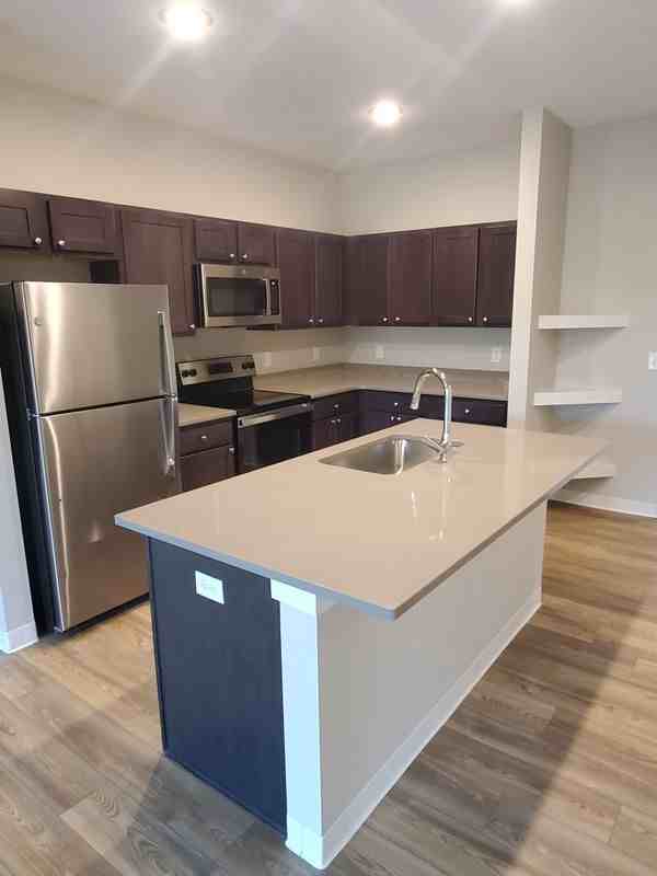 421 S Gustin St - Photo 4 of 9