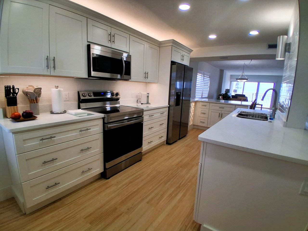 19 Whispering Sands Drive #401 - Photo 6 of 38