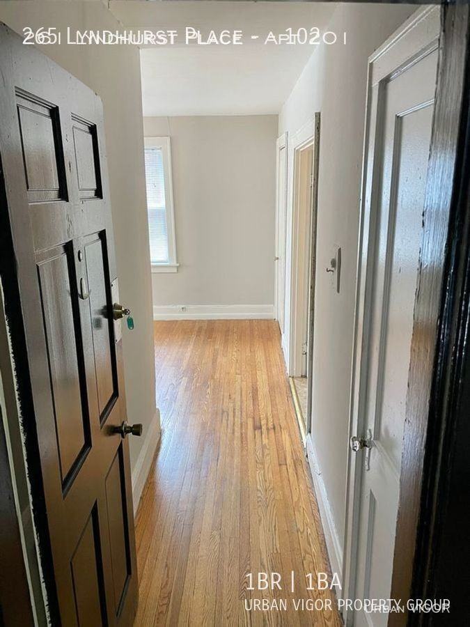 265 Lyndhurst Pl #102 - Photo 3 of 15
