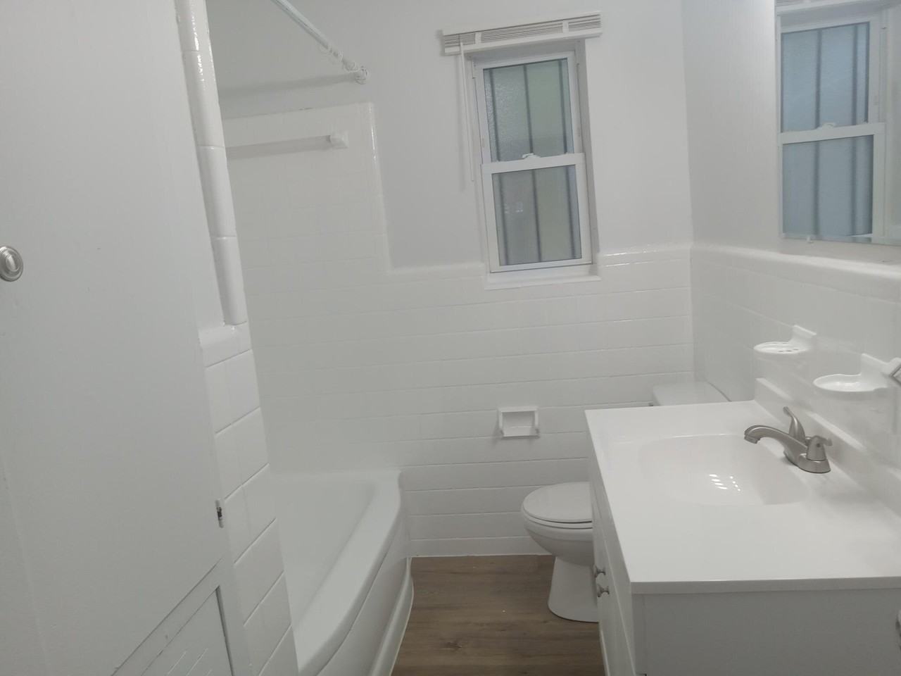 2215 Biltmore Ave - Photo 4 of 16