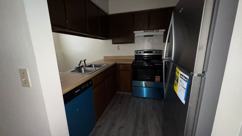 1685 Beechwood Ave Ne #1685B - Photo 2 of 16