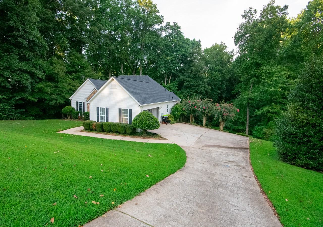 275 Bridgewater Ln #NA - Photo 2 of 44