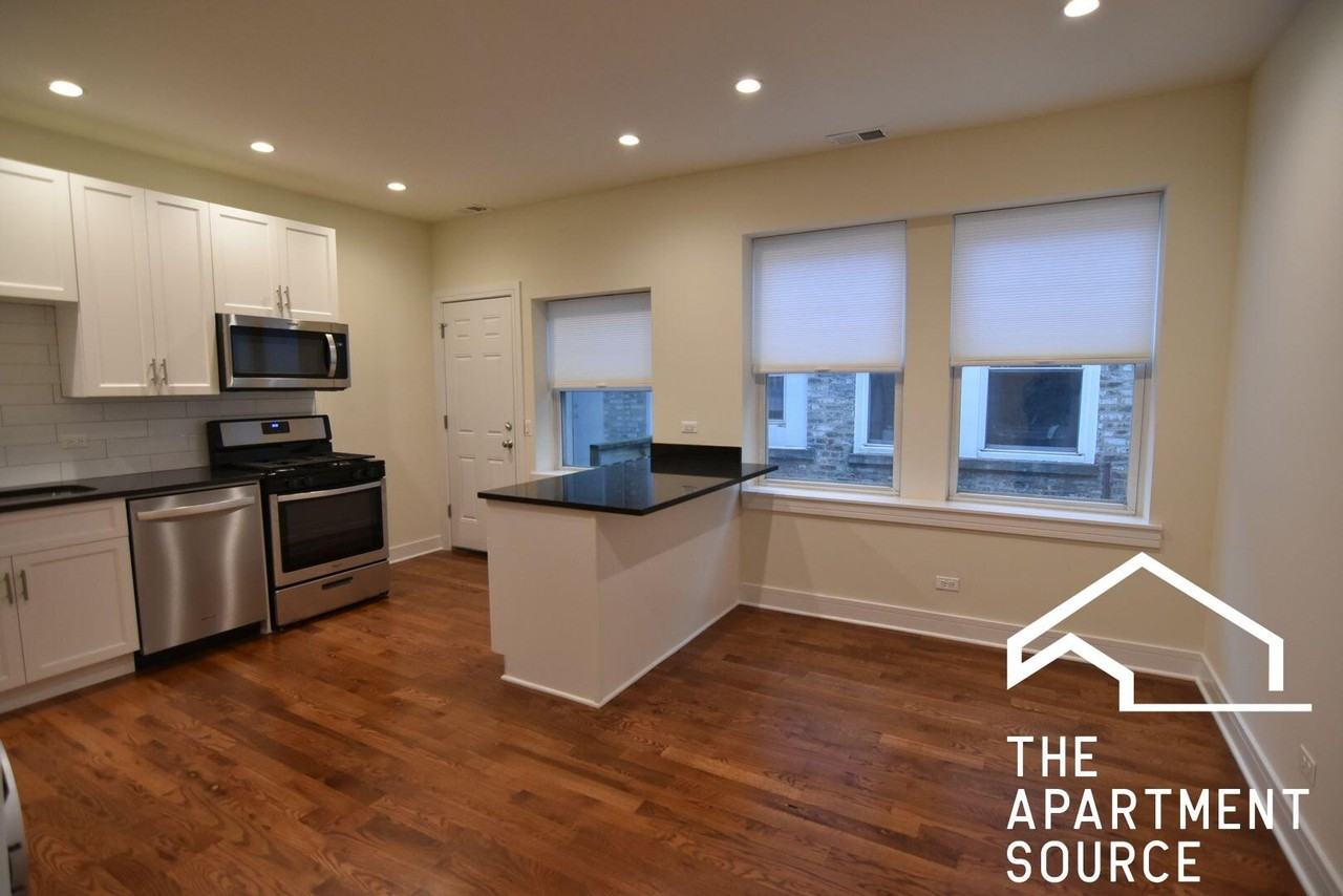 3232 N Clark St #3F - Photo 6 of 17