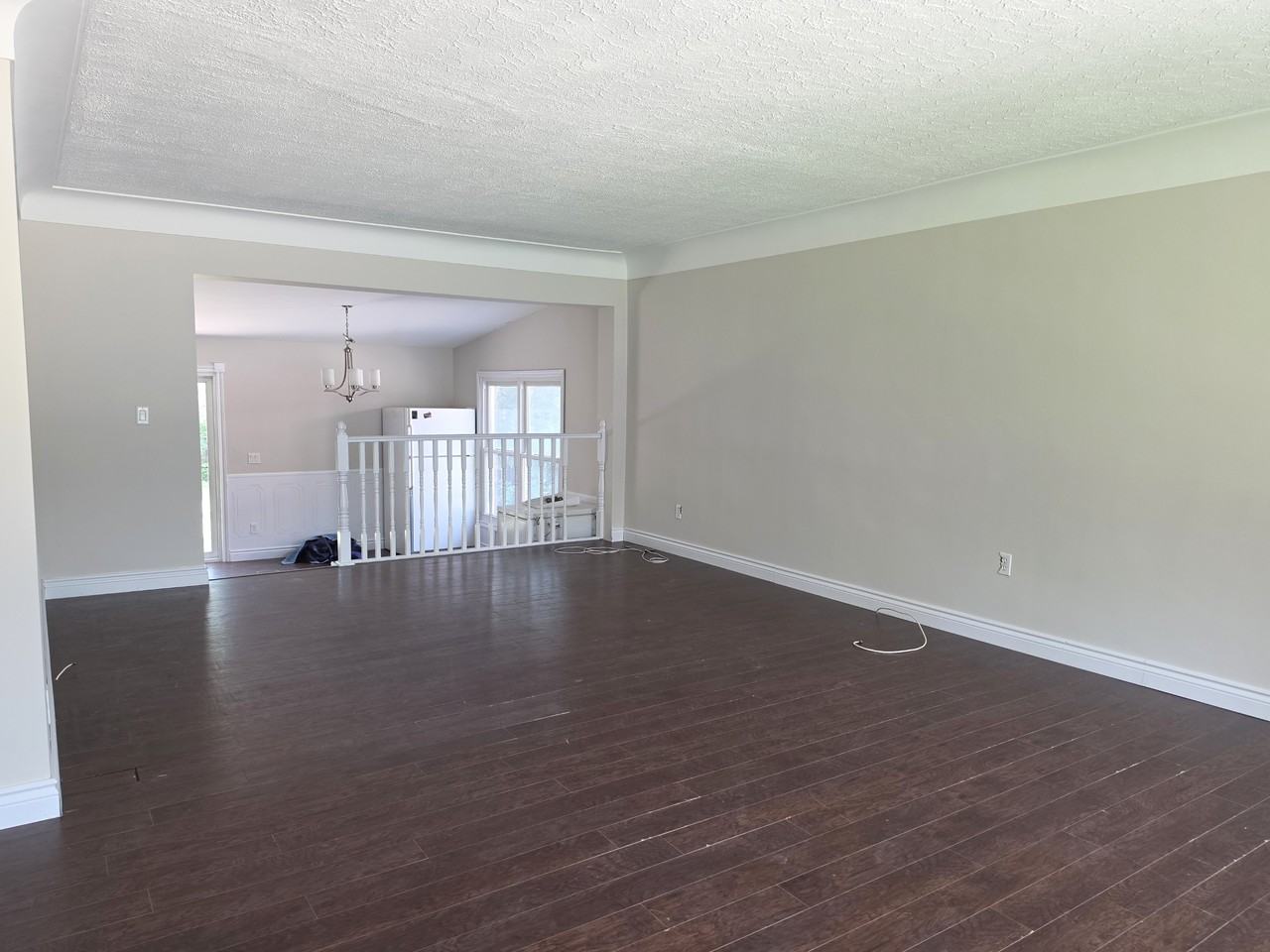 14 West Hampton Rd - Photo 4 of 20