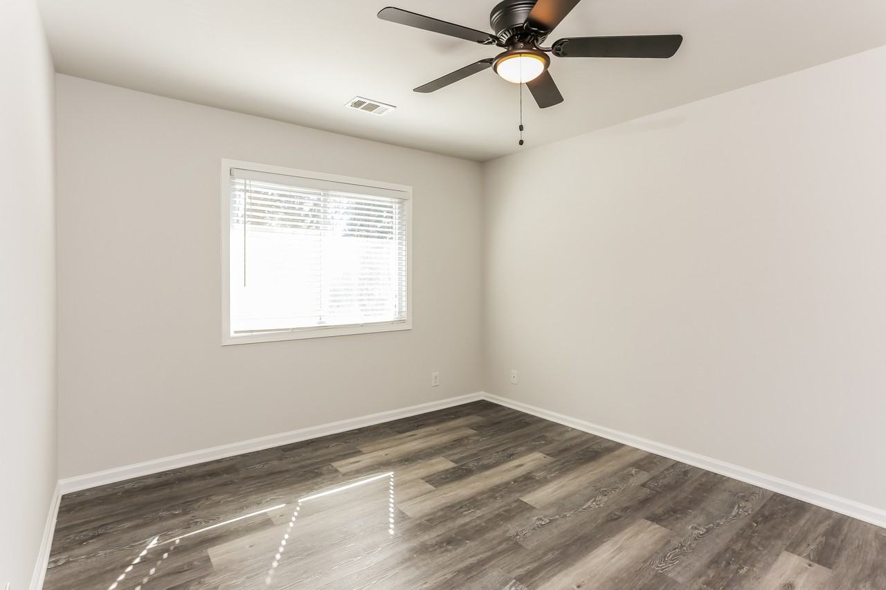 100 Terrace Dr Ne #9 - Photo 6 of 13