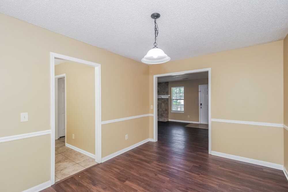 3138 Jessica Dr - Photo 7 of 17