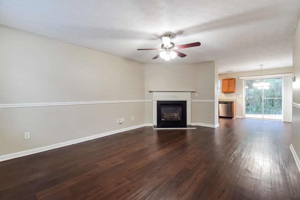 343 Clearsprings Dr - Photo 6 of 20