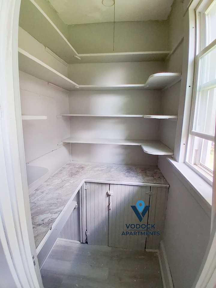 133 Farmington Avenue #1 - Photo 7 of 14
