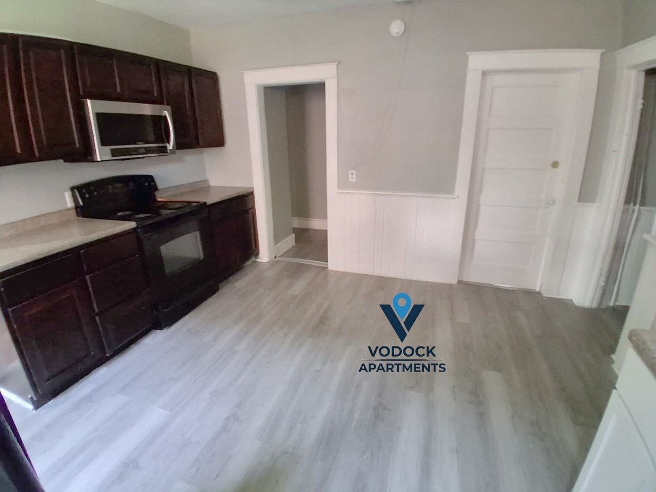 133 Farmington Avenue #1 - Photo 3 of 14