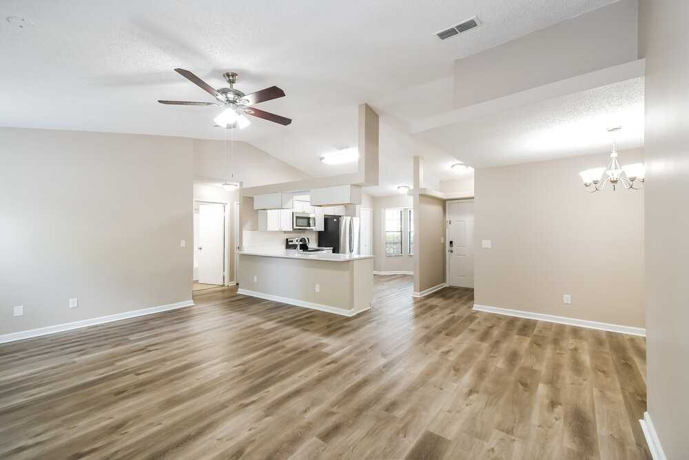 3188 Chads Ct - Photo 5 of 19