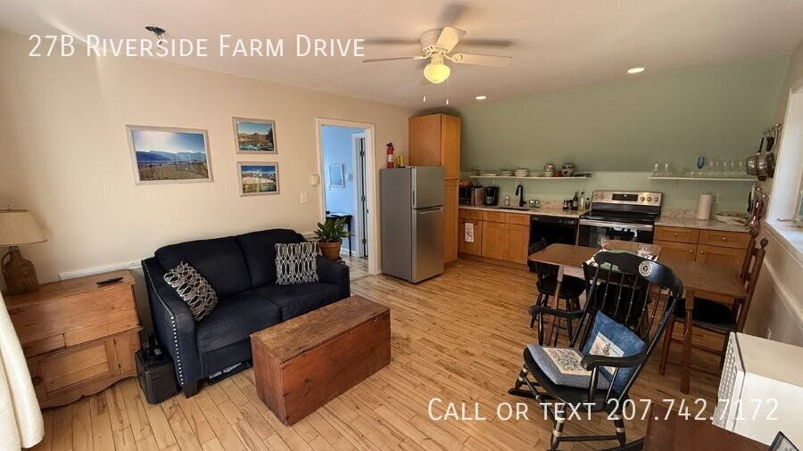 27B Riverside Farm Dr - Photo 2 of 19