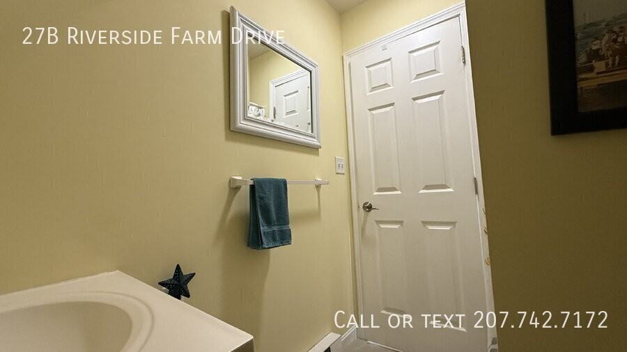 27B Riverside Farm Dr - Photo 5 of 19