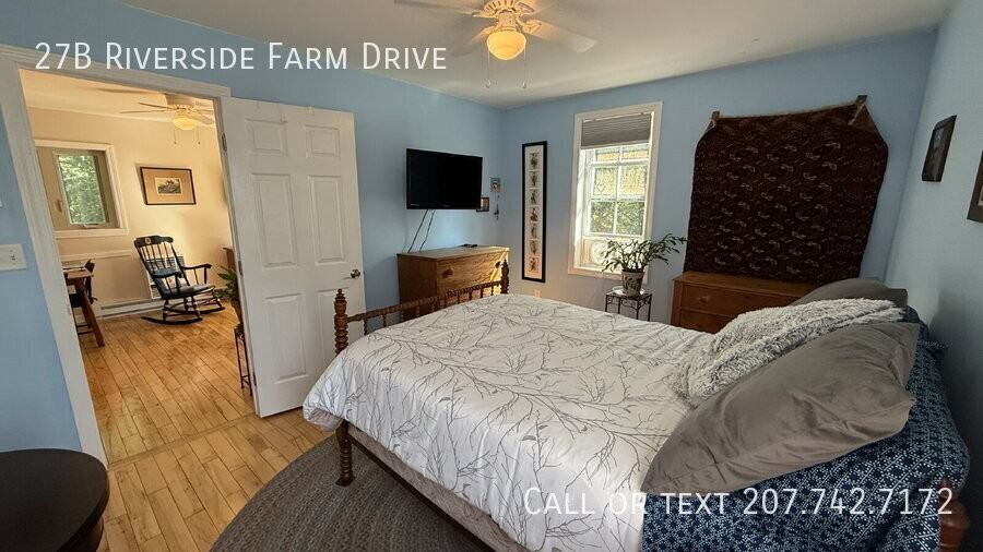 27B Riverside Farm Dr - Photo 6 of 19